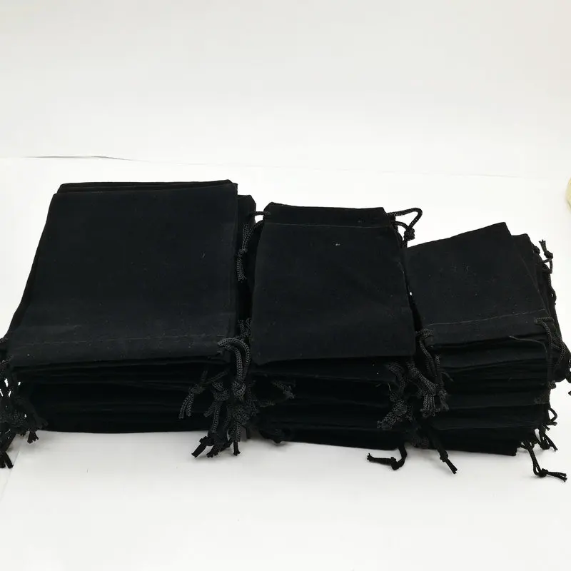 75 PCS three dimensions (5 * 7 CM / 7 * 9 CM / 10 * 12 CM) velvet drawstring bag bag/black wholesale jewelry bags Christmas/wedd
75 PCS three dimensions (5 * 7 CM / 7 * 9 CM / 10 * 12 CM) velvet drawstring bag bag/black wholesale jewelry bags Christmas/wedd