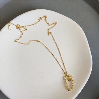 925 Sterling Sliver Personality Abstract Face Pendant Necklace Gold Color Chic Half Portrait Face Choker Necklace Women Jewelry
925 Sterling Sliver Personality Abstract Face Pendant Necklace Gold Color Chic Half Portrait Face Choker Necklace Women Jewelry
