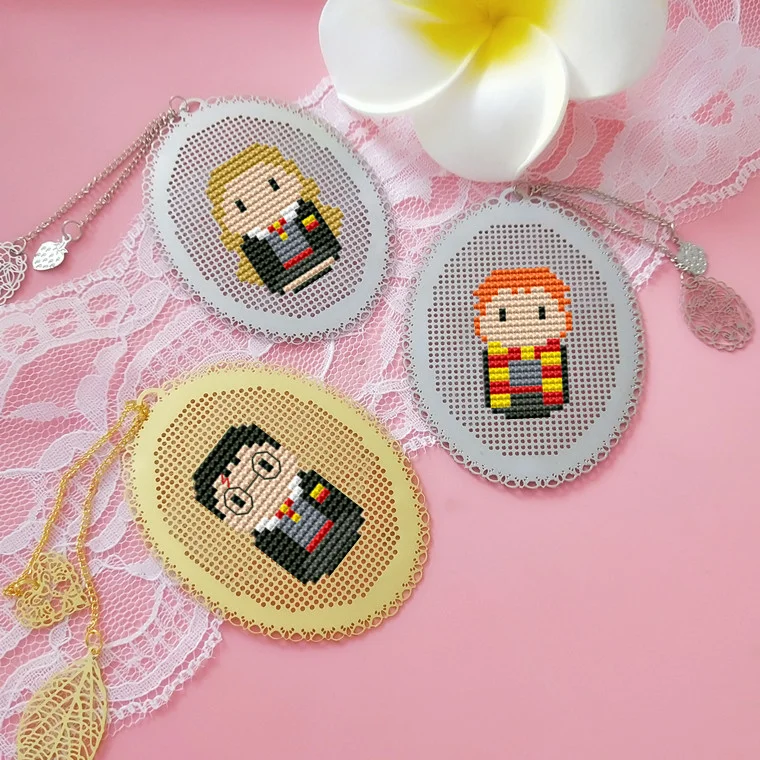 High Quality DIY Craft Stich Cross Stitch Bookmark Metal Silver Golden Needlework Embroidery Crafts Counted Cross-Stitching Kit
High Quality DIY Craft Stich Cross Stitch Bookmark Metal Silver Golden Needlework Embroidery Crafts Counted Cross-Stitching Kit