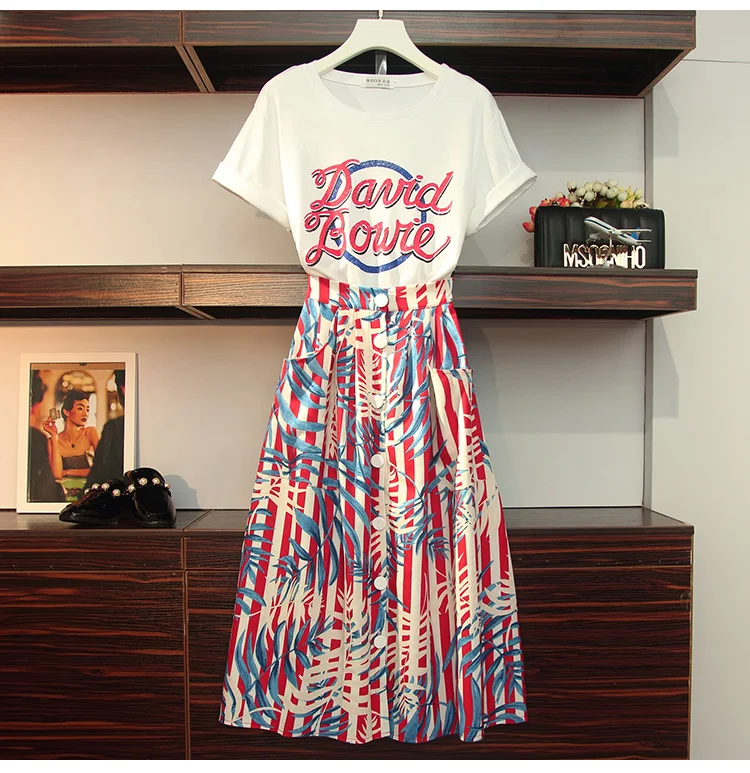 Plus size XL 2XL 3XL 4XL 5XL 2019 Summer Europe Style Women Letter Print T-shirt + Stripe Skirt Female 2 PCS sets A315
Plus size XL 2XL 3XL 4XL 5XL 2019 Summer Europe Style Women Letter Print T-shirt + Stripe Skirt Female 2 PCS sets A315