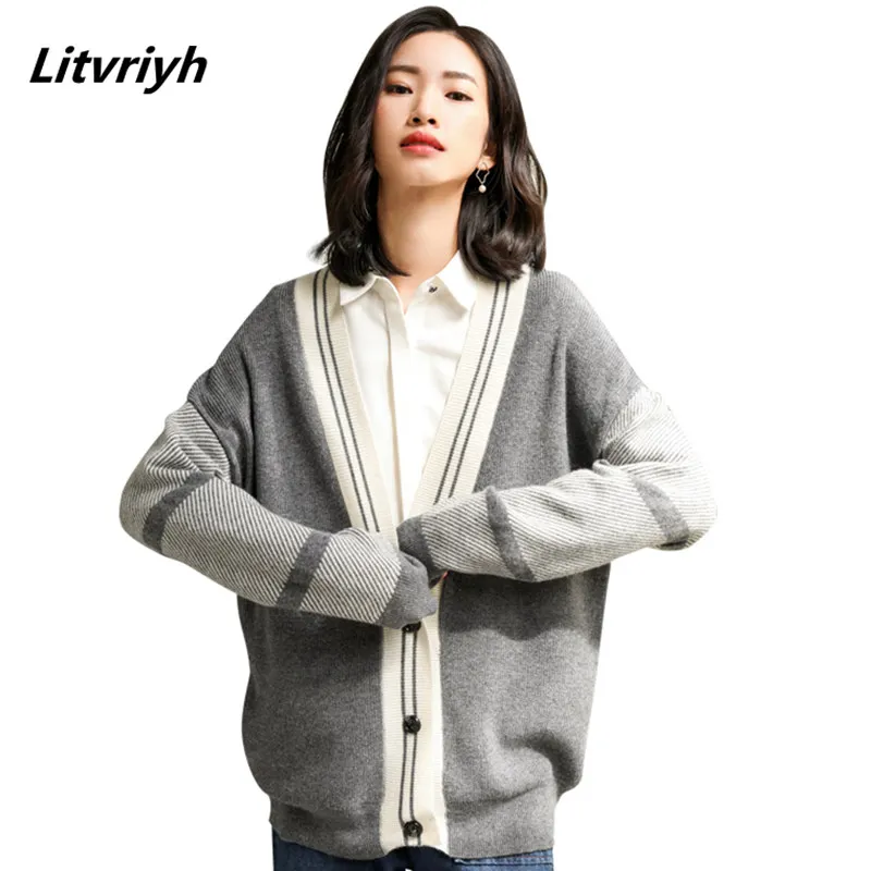 Litvriyh spring new cashmere sweater women cardigan thick V-neck bat sleeve cardigan women sweater patchwork coats female jumper
Litvriyh spring new cashmere sweater women cardigan thick V-neck bat sleeve cardigan women sweater patchwork coats female jumper