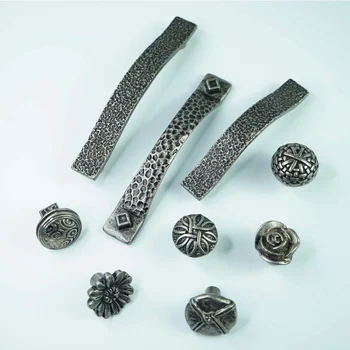 Vintage handles furniture for kitchen cabinet handle wardrobe knob retro black drawer pulls furniture hardware
Vintage handles furniture for kitchen cabinet handle wardrobe knob retro black drawer pulls furniture hardware
