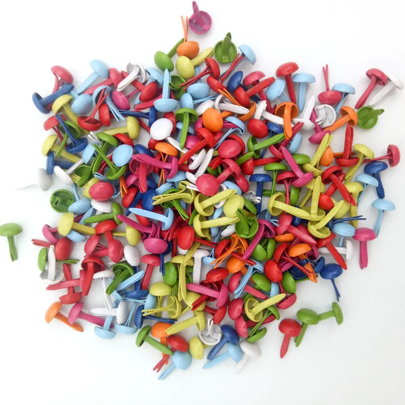 100Pcs Mixed Color 5mm Metal Round Brads Scrapbook Brads Paper Craft Decoration Embellishment Fastener DIY Metal Brads Crafts
100Pcs Mixed Color 5mm Metal Round Brads Scrapbook Brads Paper Craft Decoration Embellishment Fastener DIY Metal Brads Crafts