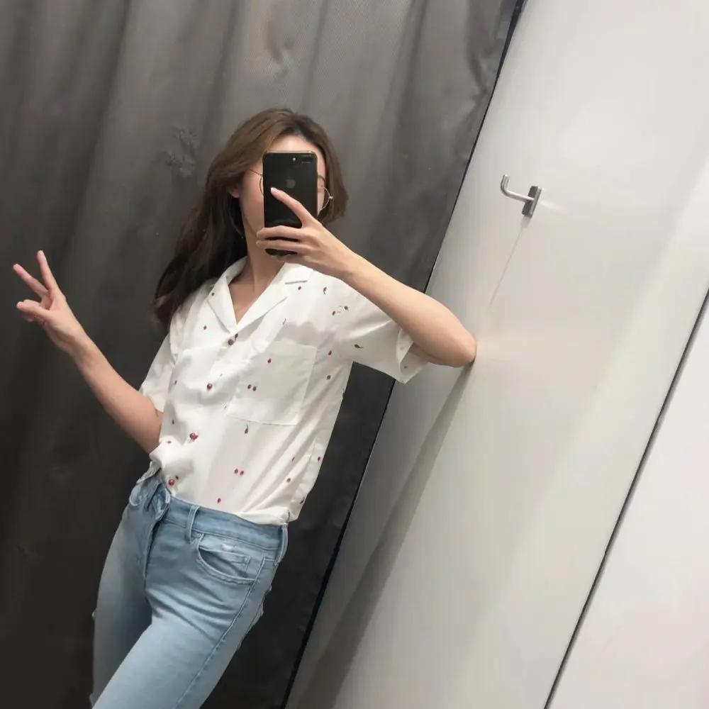 (15)