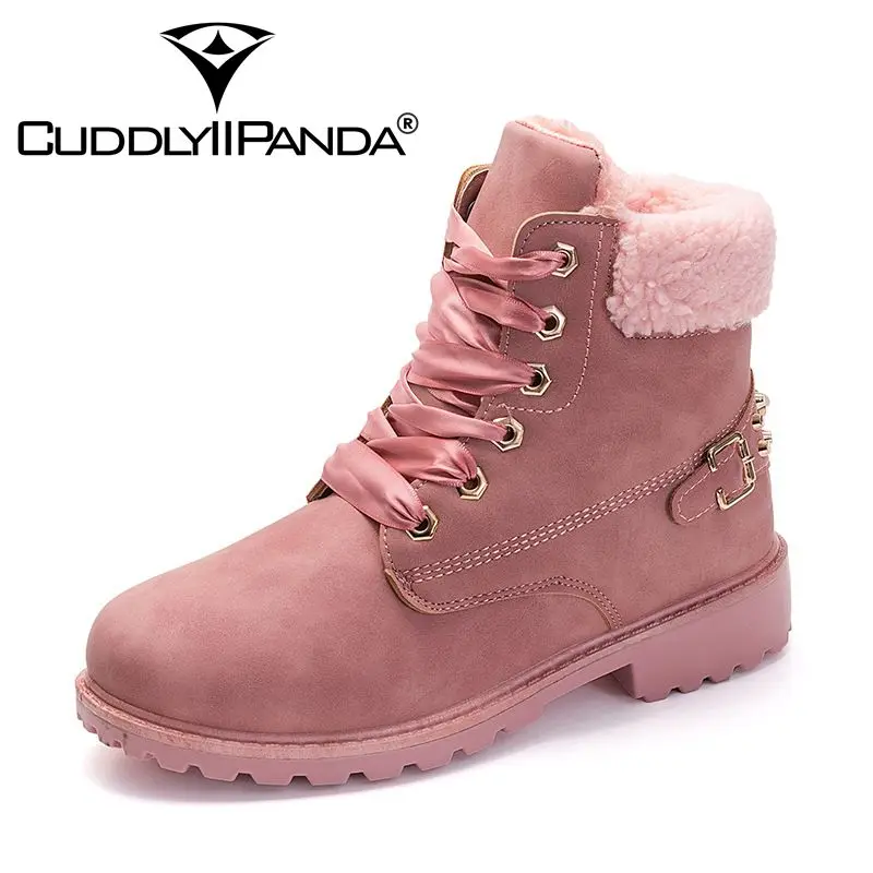 CUDDLYIIPANDA 2019 Britsih Style Women Fashion Ankle Boots Winter Warm Snow Boots Female Rivets Lace Up Pink Women Short Boots
CUDDLYIIPANDA 2019 Britsih Style Women Fashion Ankle Boots Winter Warm Snow Boots Female Rivets Lace Up Pink Women Short Boots