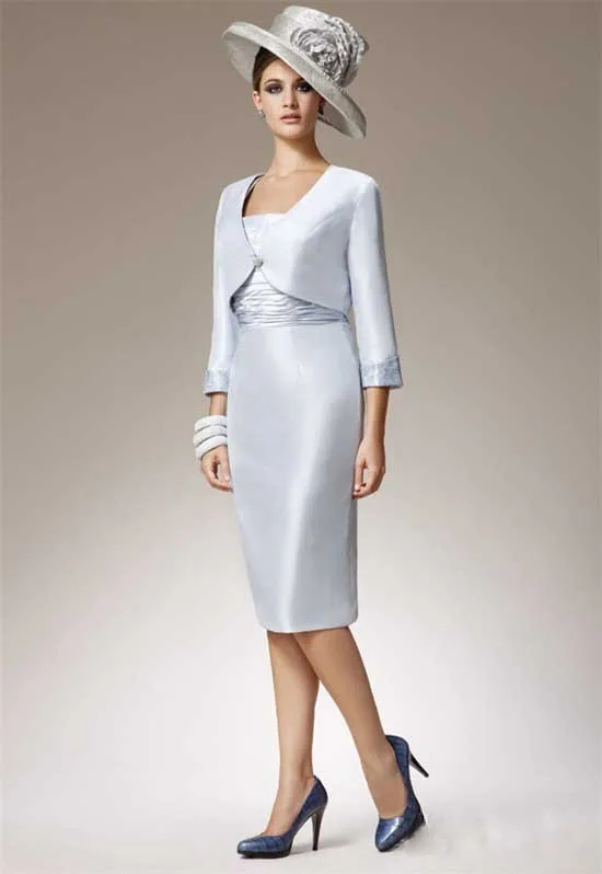 Elegant And Simple Designer Silver Taffeta Mother Of The Bride Dress In Evening Wear Plus Size Formal Women Gowns
Elegant And Simple Designer Silver Taffeta Mother Of The Bride Dress In Evening Wear Plus Size Formal Women Gowns