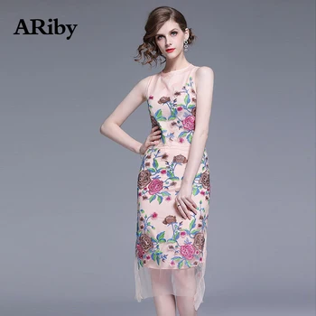 Women Dress Summer Elegant Dress 2019 New Fashion Office Lady Sheath Slim Mesh Floral Embroidered Sleeveless O-Neck Tank Dress
Women Dress Summer Elegant Dress 2019 New Fashion Office Lady Sheath Slim Mesh Floral Embroidered Sleeveless O-Neck Tank Dress