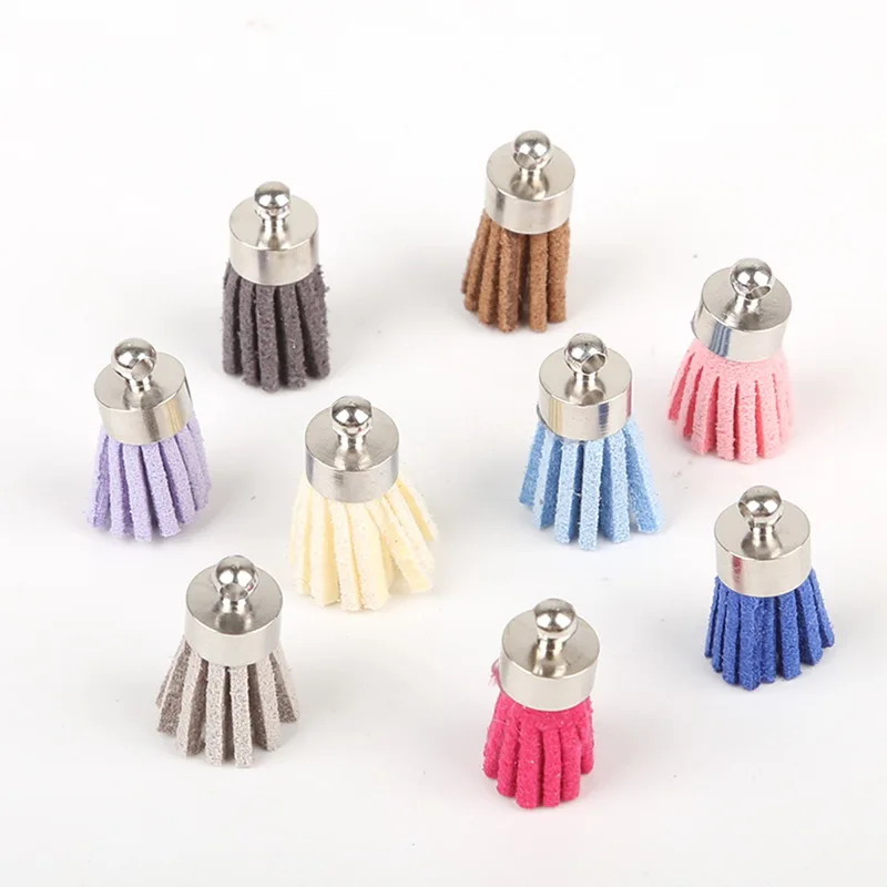 10Pcs 14 Colors 18mm Silver Bells Suede Faux Leather Small Tassel Charm Pendant For DIY Earring Necklace Keychain Accessories
10Pcs 14 Colors 18mm Silver Bells Suede Faux Leather Small Tassel Charm Pendant For DIY Earring Necklace Keychain Accessories