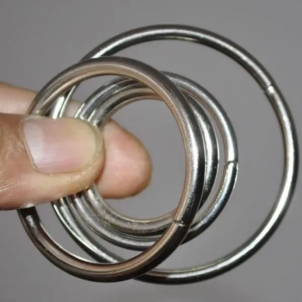 Round buckle circle hardware buckle bags hardware accessories bags handle bag rings
Round buckle circle hardware buckle bags hardware accessories bags handle bag rings