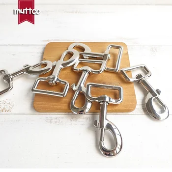 100pcs/lot DIY Dog leash manufacturer Silver 3.0 metal Metal Clasps Dog Clasp Metal Hook Hardware Dog clip Hook buckle PK-30S
100pcs/lot DIY Dog leash manufacturer Silver 3.0 metal Metal Clasps Dog Clasp Metal Hook Hardware Dog clip Hook buckle PK-30S