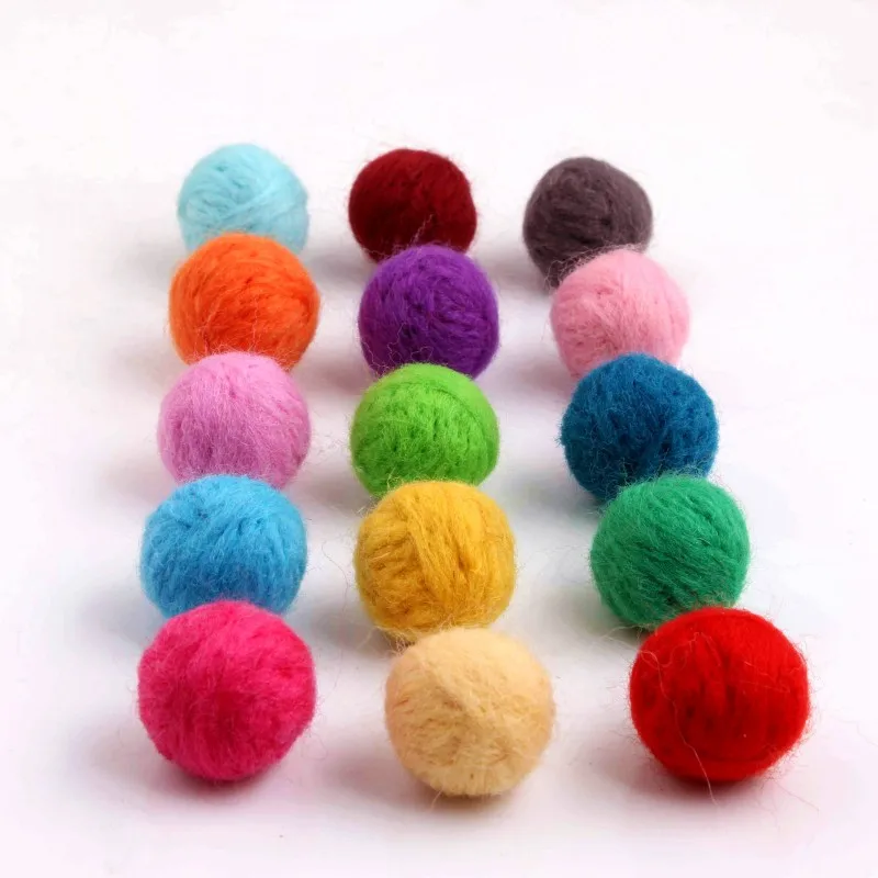 OYKZA Hot Sale Random Mix Colorful Color Chunky Wool Woven Felt Balls for DIY Jewelry Decoration 100pcs a lot
OYKZA Hot Sale Random Mix Colorful Color Chunky Wool Woven Felt Balls for DIY Jewelry Decoration 100pcs a lot