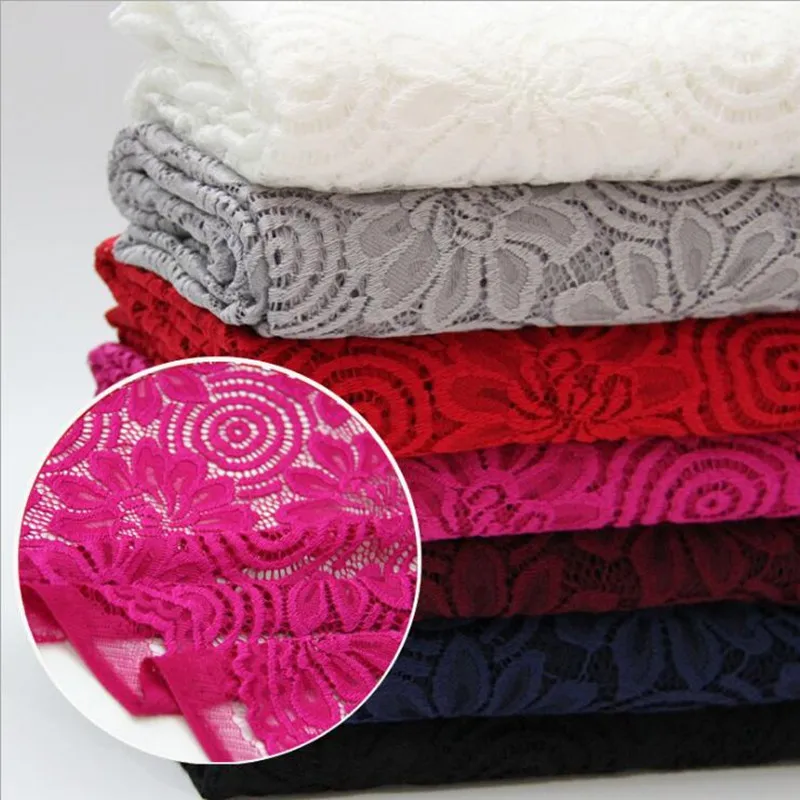 8 Colors Navy blue Royal blue Dark red Red Grey Black Off white flowers lace fabric 2017 New high quality lady dress lace
8 Colors Navy blue Royal blue Dark red Red Grey Black Off white flowers lace fabric 2017 New high quality lady dress lace