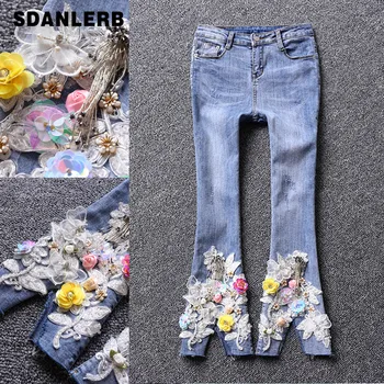 2019 Spring Autumn New Embroidered Flowers Fashion Jeans Ankle Length Women Split Sequins Flared Pants
2019 Spring Autumn New Embroidered Flowers Fashion Jeans Ankle Length Women Split Sequins Flared Pants