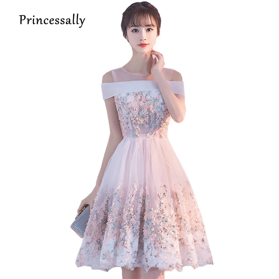 Princessally New Pink Short Evening Dress Flower Appliques Lace Short Sleeve Vintage Elegant Formal Homecoming Gown Robe Soriee
Princessally New Pink Short Evening Dress Flower Appliques Lace Short Sleeve Vintage Elegant Formal Homecoming Gown Robe Soriee