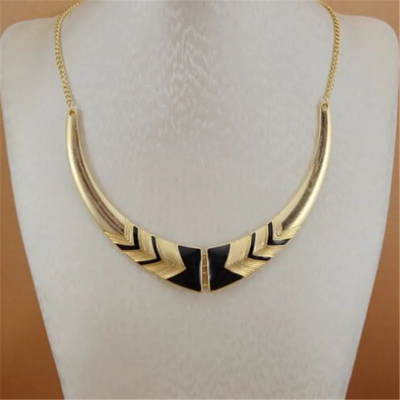 hot sale fashion all-match vintage short design female collar neon color necklace jewelry CC2314
hot sale fashion all-match vintage short design female collar neon color necklace jewelry CC2314