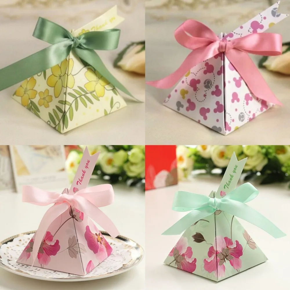100 x Triangular Pyramid Flower Lovely Minnie Wedding Favors Candy Boxes Gifts Box With Cards & Ribbons Double-sided print
100 x Triangular Pyramid Flower Lovely Minnie Wedding Favors Candy Boxes Gifts Box With Cards & Ribbons Double-sided print