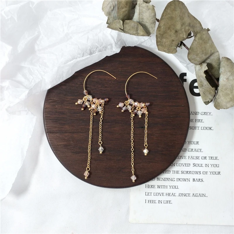 New Korean Accessories Crystal Beads Handmade Long Drop Earrings For Women Pendients Brincos Pendientes Girls Fashion Wedding
New Korean Accessories Crystal Beads Handmade Long Drop Earrings For Women Pendients Brincos Pendientes Girls Fashion Wedding