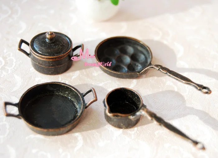 1:12 Dollhouse Miniature Vintage Metal Frying Cake Milk Pan Pot 4PCS For Cook
1:12 Dollhouse Miniature Vintage Metal Frying Cake Milk Pan Pot 4PCS For Cook