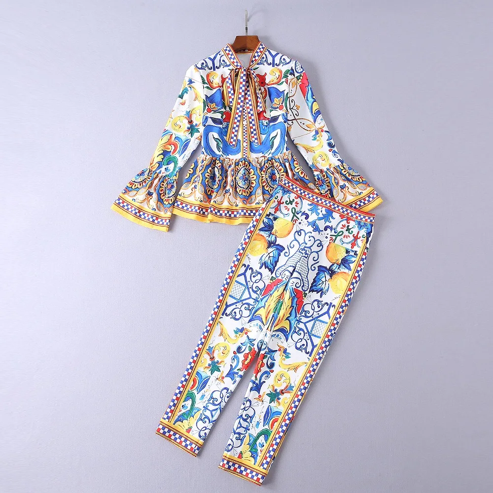 2019 Spring Gloria&Grace Sicily Porcelain Tile Flowers Floral Pattern Print Flare Sleeve Loose Bow Elegant XL Suit Haute Couture
2019 Spring Gloria&Grace Sicily Porcelain Tile Flowers Floral Pattern Print Flare Sleeve Loose Bow Elegant XL Suit Haute Couture