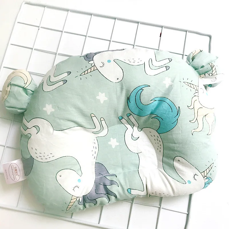 Baby Pillow 0-1 Years Old Shaped Pillow Breathable Correction Anti-heading Head Type Correction Cotton Pillow 
Baby Pillow 0-1 Years Old Shaped Pillow Breathable Correction Anti-heading Head Type Correction Cotton Pillow