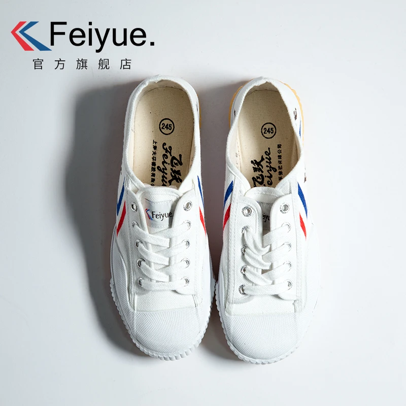 Retro tide Chinese goods canvas shoes men summer couple models white shoes sports sneakers off white shoes high top sneakers
Retro tide Chinese goods canvas shoes men summer couple models white shoes sports sneakers off white shoes high top sneakers
