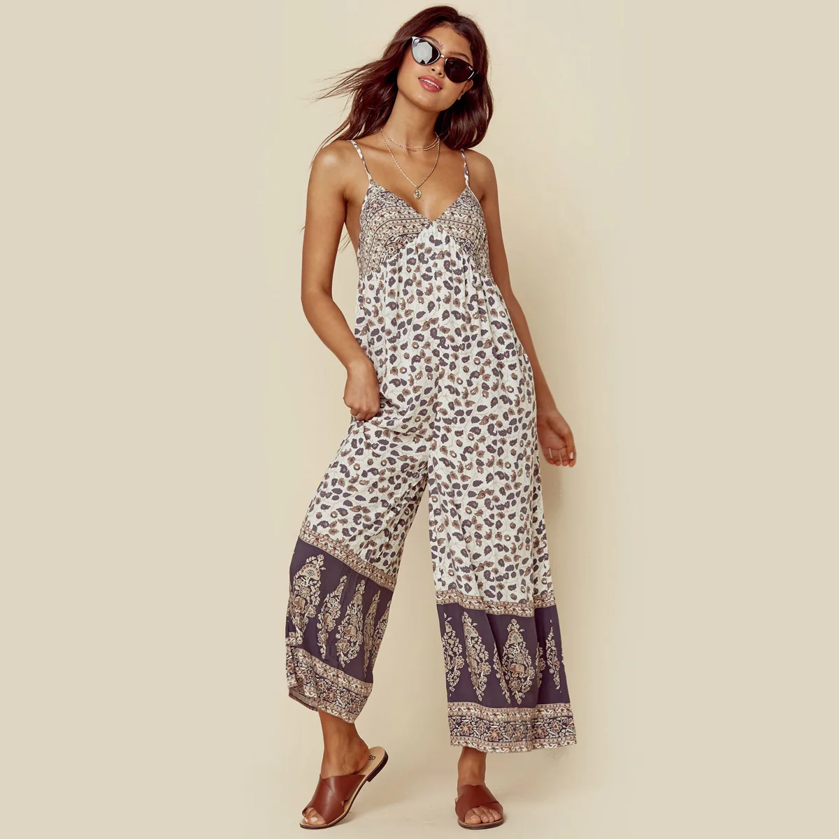 Jastie Leopard Gypsy Print Women Jumpsuit Scooped Back Adjustable Straps Sexy Romper 2019 Summer Casual Wide Leg Boho Jumpsuits
Jastie Leopard Gypsy Print Women Jumpsuit Scooped Back Adjustable Straps Sexy Romper 2019 Summer Casual Wide Leg Boho Jumpsuits