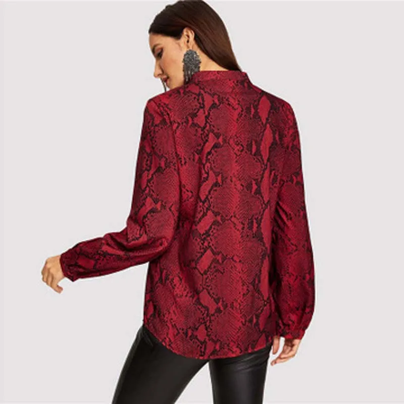 Women's Wear Spring 2019 European and American Pullovers V-neck Fit-up Printed Women's Shirts and Shirts top sexy
Women's Wear Spring 2019 European and American Pullovers V-neck Fit-up Printed Women's Shirts and Shirts top sexy