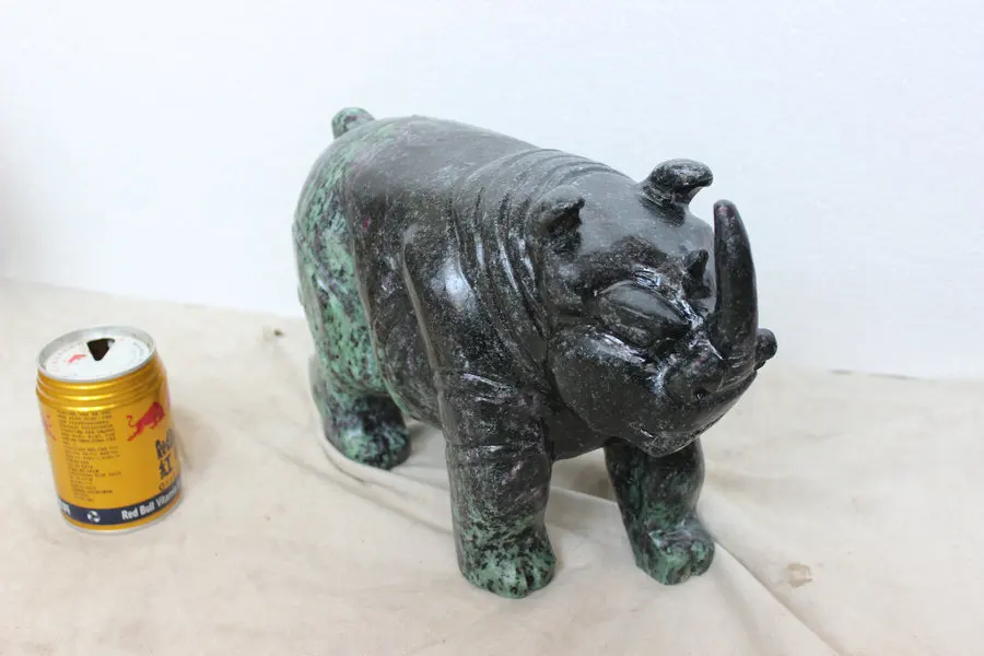 22.96LB Natural Rare Green Ruby Zoisite Gem Stone Crystal Rhino Carved Healing Wholesales Price,Free Shipping
22.96LB Natural Rare Green Ruby Zoisite Gem Stone Crystal Rhino Carved Healing Wholesales Price,Free Shipping