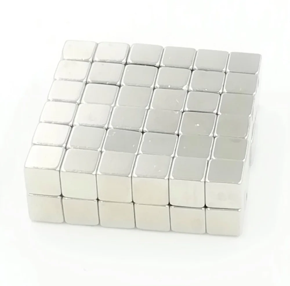 216Pcs/Box 4x4x4mm Neodymium Magnet Permanent N35 Small Buck Cube Super Strong Powerful Magnetic Magnets Puzzle NdFeB Square
216Pcs/Box 4x4x4mm Neodymium Magnet Permanent N35 Small Buck Cube Super Strong Powerful Magnetic Magnets Puzzle NdFeB Square