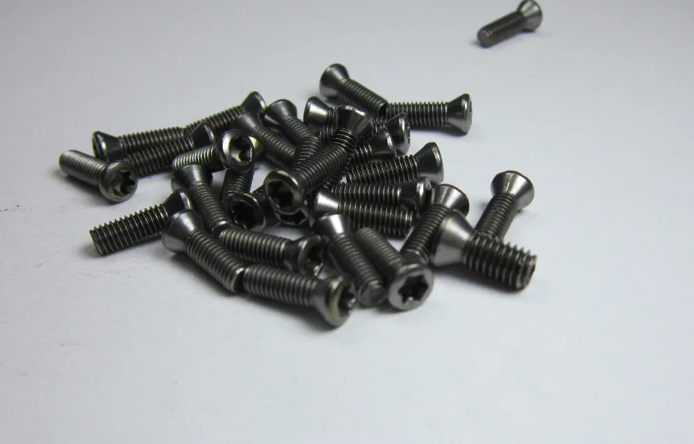 50pcs M3.5*12mm Insert Hexagon Torx Screws for Replaces Carbide Inserts CNC machine Lathe blade cutter cutting M3.5 x 12mm
50pcs M3.5*12mm Insert Hexagon Torx Screws for Replaces Carbide Inserts CNC machine Lathe blade cutter cutting M3.5 x 12mm