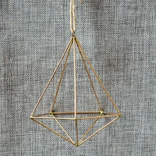 מתכת מתלה סיר פרח מיכל חממה תיבת מוס שרך סיר תפאורה בציר בודד תליית גיאומטרי Tillandsia פרח צמח(China)