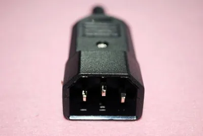 Высококачественная Черная 3-контактная штепсельная вилка IEC 320 C C14, регулируемая стандартная розетка питания 250 В/10 А переменного тока для монтажа панелей
Высококачественная Черная 3-контактная штепсельная вилка IEC 320 C C14, регулируемая стандартная розетка питания 250 В/10 А переменного тока для монтажа панелей