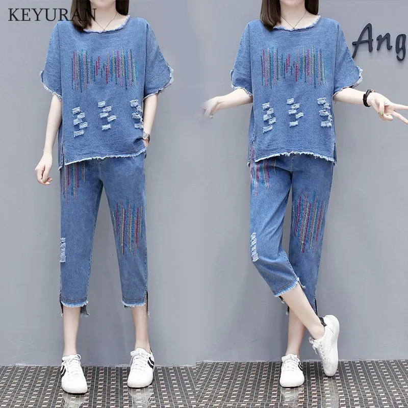 Plus Size Summer Women Loose Hole Denim Tracksuit Short-Sleeved Tops Jeans Casual Embroidery Two Piece Sets Femme Survetement
Plus Size Summer Women Loose Hole Denim Tracksuit Short-Sleeved Tops Jeans Casual Embroidery Two Piece Sets Femme Survetement