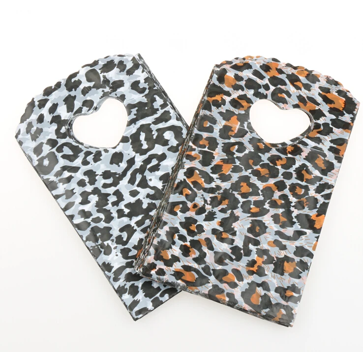 Heart and Leopard Patterns Plastic Bags Gift Bag Jewelry Pouches GB007 100pcs New 2Colors 9X15cm
Heart and Leopard Patterns Plastic Bags Gift Bag Jewelry Pouches GB007 100pcs New 2Colors 9X15cm