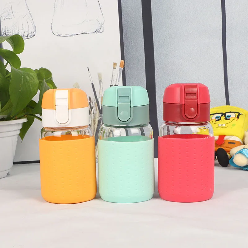 Creative candy color Glass Water Bottle Portable With Cover Glass Bottle Non-slip Sports Bottle Students Bottle 380ml 
Creative candy color Glass Water Bottle Portable With Cover Glass Bottle Non-slip Sports Bottle Students Bottle 380ml