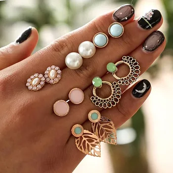 RAVINOUR Women Earrings Set 6Pair Retro Resin Flower Created Pearl Studs Classic Leaf Gold Earing Boho Long Brincos Femme Bijoux
RAVINOUR Women Earrings Set 6Pair Retro Resin Flower Created Pearl Studs Classic Leaf Gold Earing Boho Long Brincos Femme Bijoux