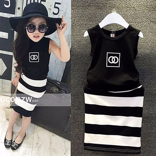 2019 Girl Black and White Stripe Girl Set 1*vest+1*skirt Pure Cotton Toddler Girl Clothes Baby Girl Boutique Clothes Vogue Kid
2019 Girl Black and White Stripe Girl Set 1*vest+1*skirt Pure Cotton Toddler Girl Clothes Baby Girl Boutique Clothes Vogue Kid