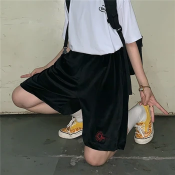 Harajuku Summer Shorts Women Sun Embroidery High Waist Straight Shorts 2019 New Fashion Streetwear Casual Shorts Unisex 
Harajuku Summer Shorts Women Sun Embroidery High Waist Straight Shorts 2019 New Fashion Streetwear Casual Shorts Unisex
