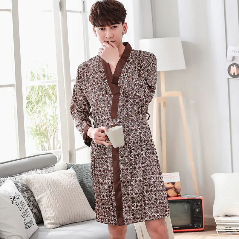 Rayon Sleepwear Summer New Robe Print Floral Nightwear Casual Home Clothes Men Kimono Bathrobe Gown Negligee Pajamas One Size
Rayon Sleepwear Summer New Robe Print Floral Nightwear Casual Home Clothes Men Kimono Bathrobe Gown Negligee Pajamas One Size