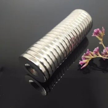 Dia 20x3mm hole 4mm permanent magnet N35 super strong round countersunk ring rare earth neodymium magnets
Dia 20x3mm hole 4mm permanent magnet N35 super strong round countersunk ring rare earth neodymium magnets
