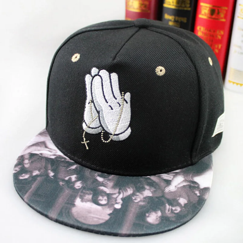 New Classic Cross Prayer Hip Hop Caps Embroidery Flat Brim Baseball Cap For Men Male Casual Cotton Snapback Hats Casquette
New Classic Cross Prayer Hip Hop Caps Embroidery Flat Brim Baseball Cap For Men Male Casual Cotton Snapback Hats Casquette