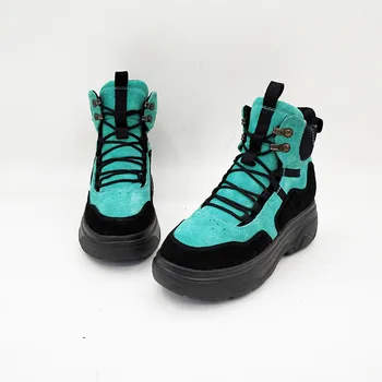 2018 autumn new fashion simple color matching cow suede Martin boots women trend comfortable non-slip casual shoes.
2018 autumn new fashion simple color matching cow suede Martin boots women trend comfortable non-slip casual shoes.