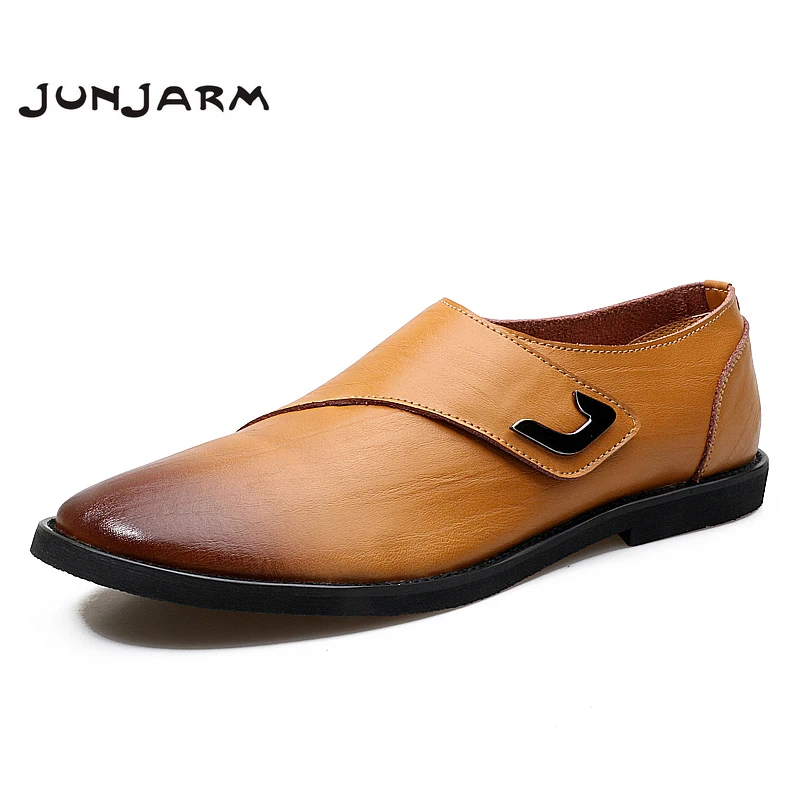 JUNJARM 2019 New Arrival Men Flats Driving Shoes Fashion Handmade Genuine Leather Men Casual Shoes Men Loafers Breathable Flats
JUNJARM 2019 New Arrival Men Flats Driving Shoes Fashion Handmade Genuine Leather Men Casual Shoes Men Loafers Breathable Flats