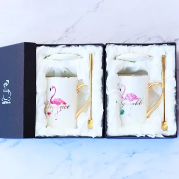 Creative Flamingos Manual Gold Plate Bone China Mug With Lid & Spoon Pink Ceramic Breakfast Milk Coffee Cup With Gold Handle
Creative Flamingos Manual Gold Plate Bone China Mug With Lid & Spoon Pink Ceramic Breakfast Milk Coffee Cup With Gold Handle