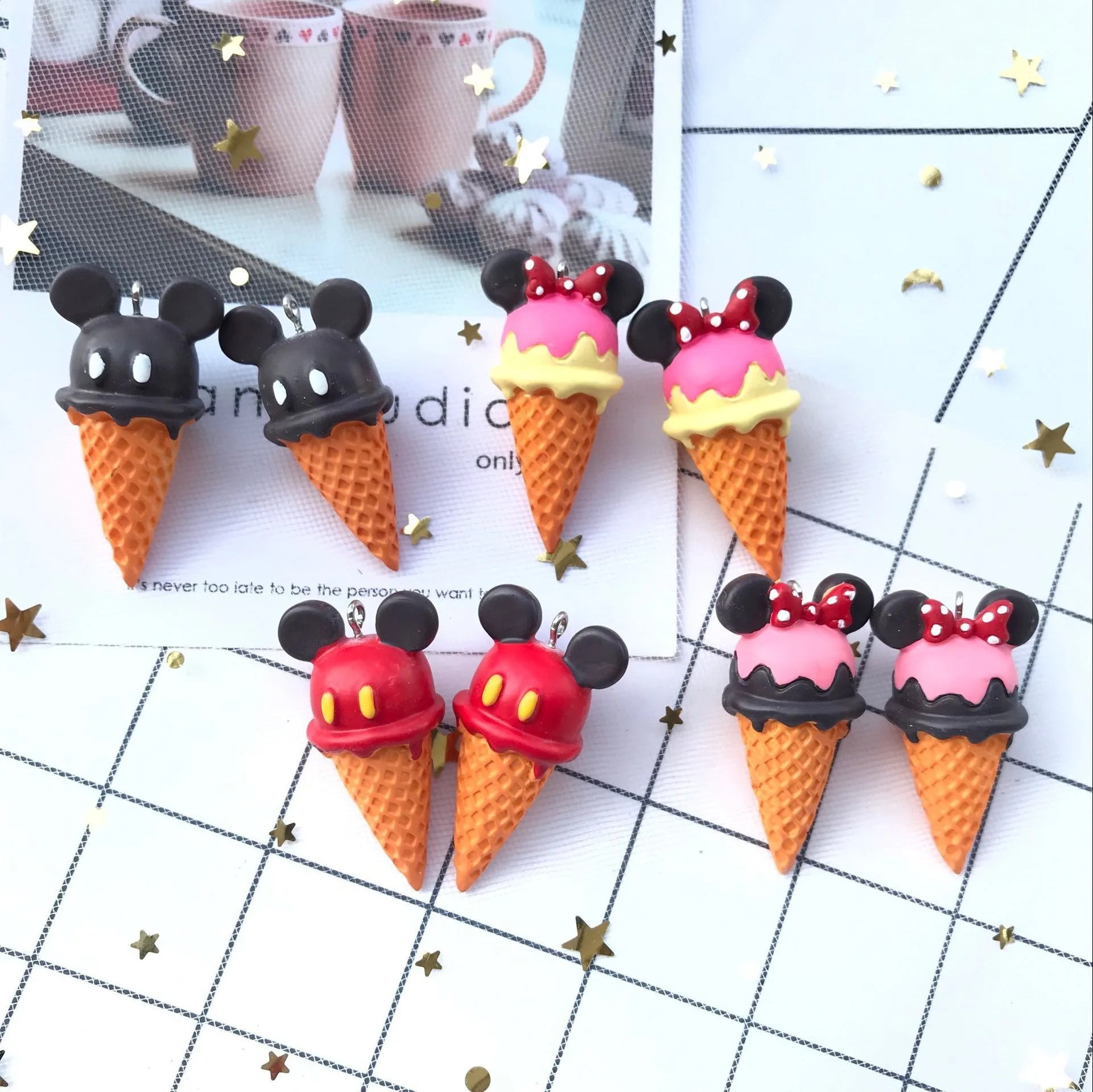 45*25mm 4pcs new 3d resin ice cream necklace charms keychain pendant necklace pendant for DIY decoration
45*25mm 4pcs new 3d resin ice cream necklace charms keychain pendant necklace pendant for DIY decoration