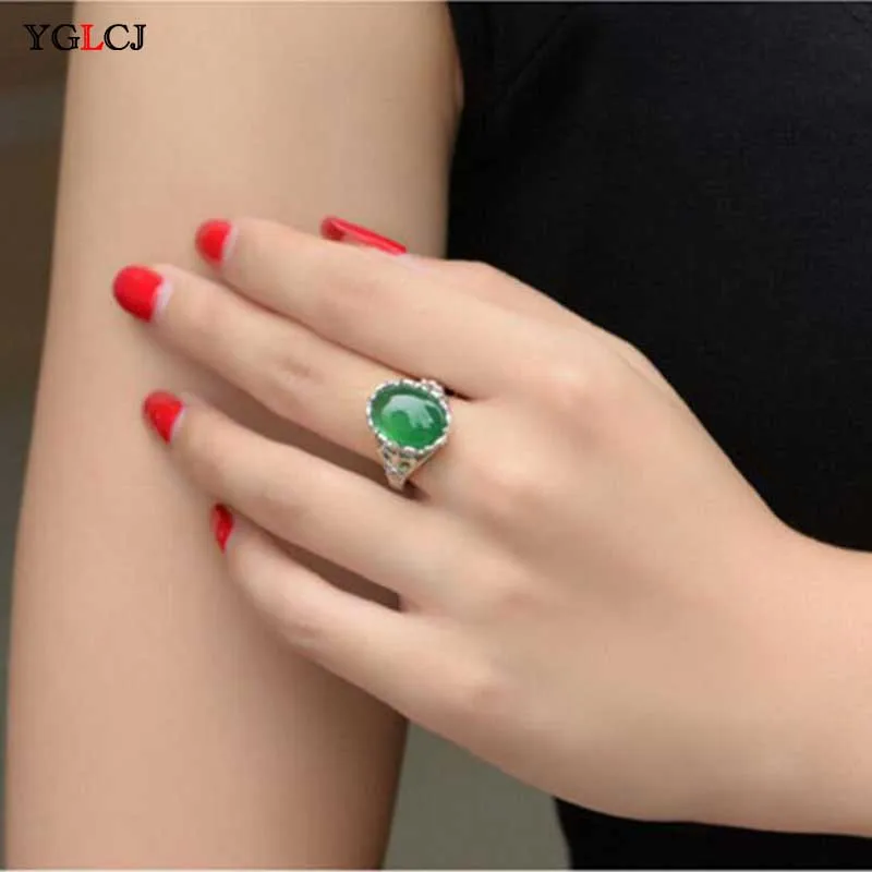 Beautiful 925 Silver Green Crystal Lady Ring Inlay Fashion Open Adjustable Lucky Girl Ring Woman's Wedding Event
Beautiful 925 Silver Green Crystal Lady Ring Inlay Fashion Open Adjustable Lucky Girl Ring Woman's Wedding Event