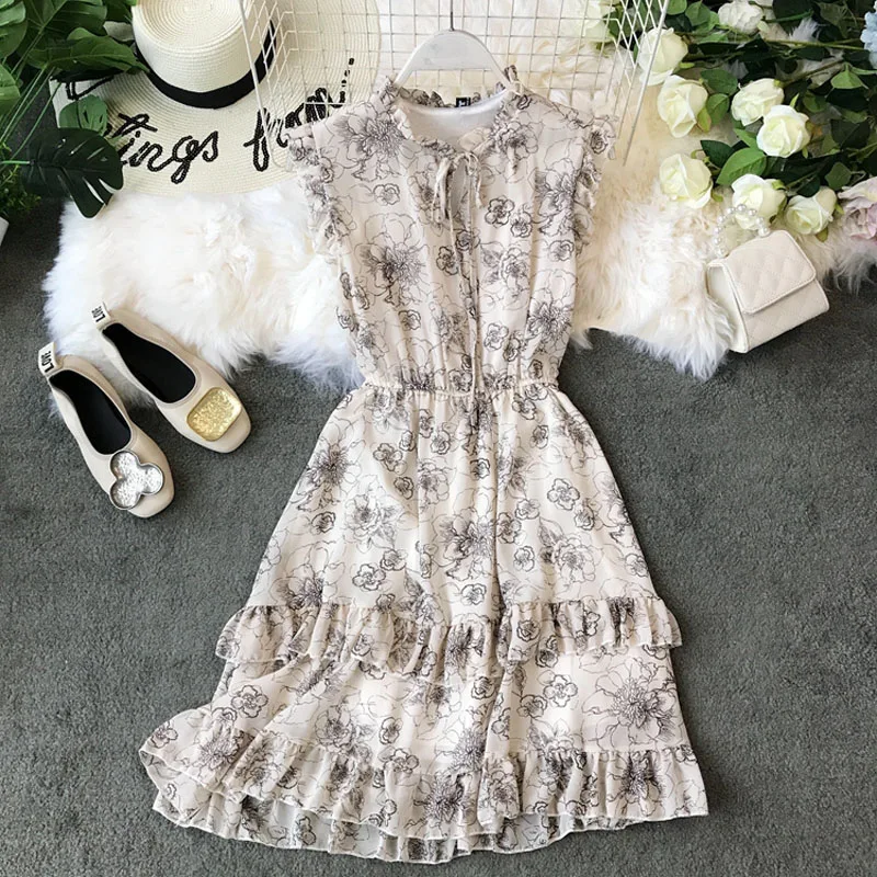 Women's prairie chic floral chiffon dress 2019 summer new ruffled sleeveless waist slimming sweet fashion Japanese short dress
Women's prairie chic floral chiffon dress 2019 summer new ruffled sleeveless waist slimming sweet fashion Japanese short dress
