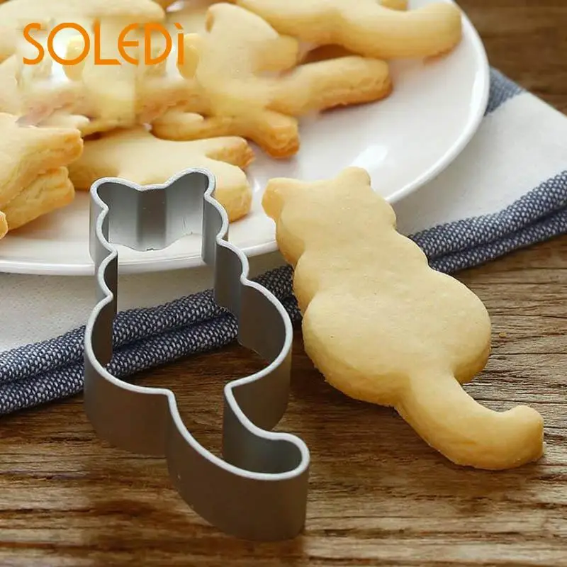 Cat Shaped Aluminum Alloy Making Cakes Cookies Cat Mould DIY Cookies Cutter Mold Easy To Carry Baking Supplies Cookie Cutter
Cat Shaped Aluminum Alloy Making Cakes Cookies Cat Mould DIY Cookies Cutter Mold Easy To Carry Baking Supplies Cookie Cutter