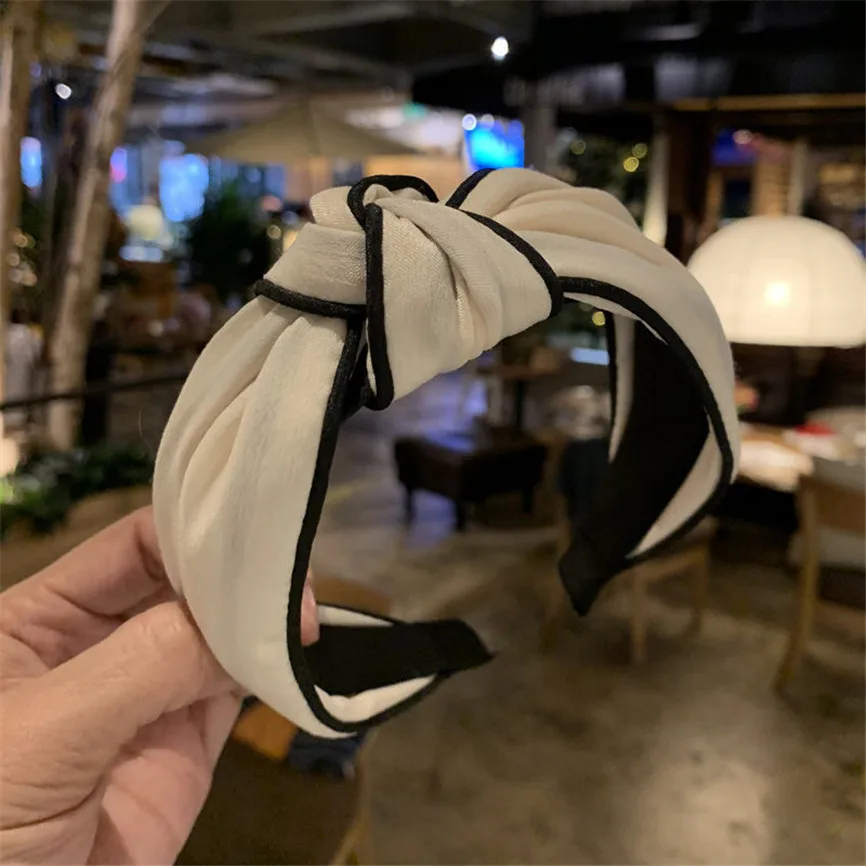 Hair Accessories Spring Autumn Women Bow Hairbands Head Wrap Korean Cotton Fabric Boho Turban Headband Hair Bands Girls GGY720
Hair Accessories Spring Autumn Women Bow Hairbands Head Wrap Korean Cotton Fabric Boho Turban Headband Hair Bands Girls GGY720
