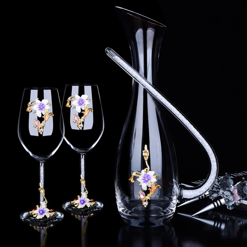 Europe enamel red wine glass cup Retro goblet crystal cups sets champagne glasses cups Wedding glasses home drinking ware
Europe enamel red wine glass cup Retro goblet crystal cups sets champagne glasses cups Wedding glasses home drinking ware